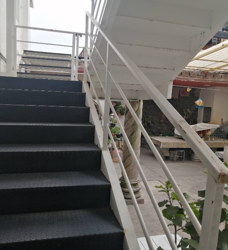 Escaleras estructurales metálicas